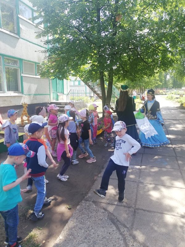 Татар балалар бакчасы: тормышы, проблемалары