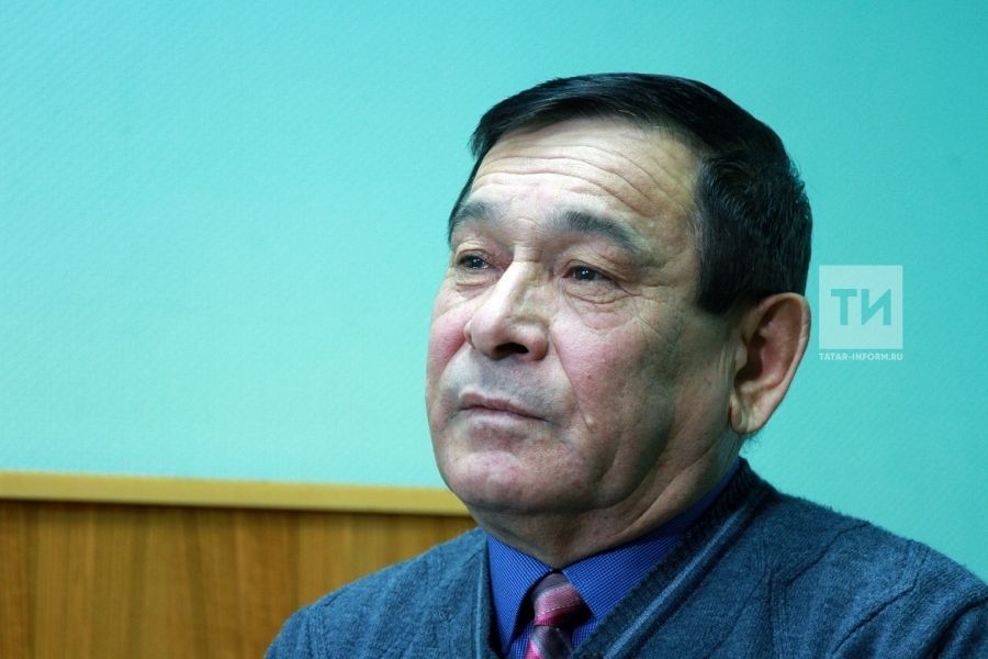 Илгиз Закиров башкорт җырчыларына көйләр яза башлаган