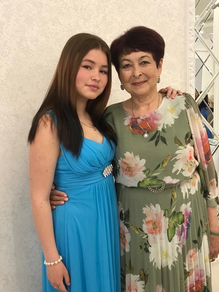 Фәнилә ИЛАЕВА: «Декабрь ае күңелсез: яңа ел алдыннан иремне, аннары гаиләсе белән кызым Лилияне югалттым»