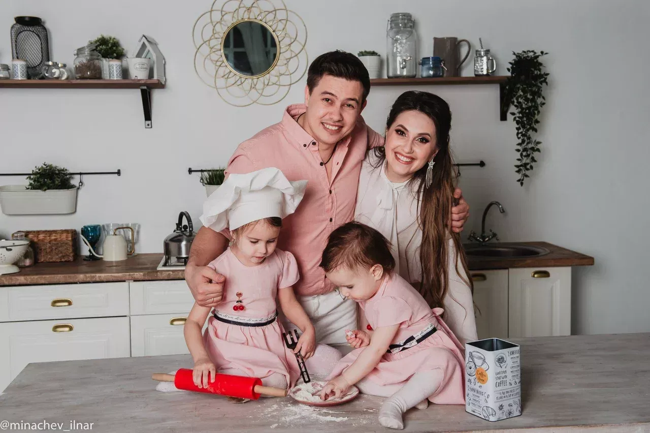 Алинә һәм Азат Каримовлар: «Яңа елны күршеләр белән үткәрдек»