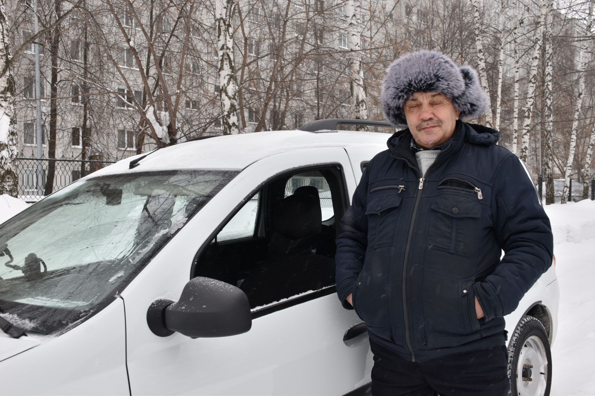 Зөлфәт Мөсәлләмов: «Мин нәрсә, мин – ир-ат. Күрсәтеп йөрмәдем, эчтән генә еладым»