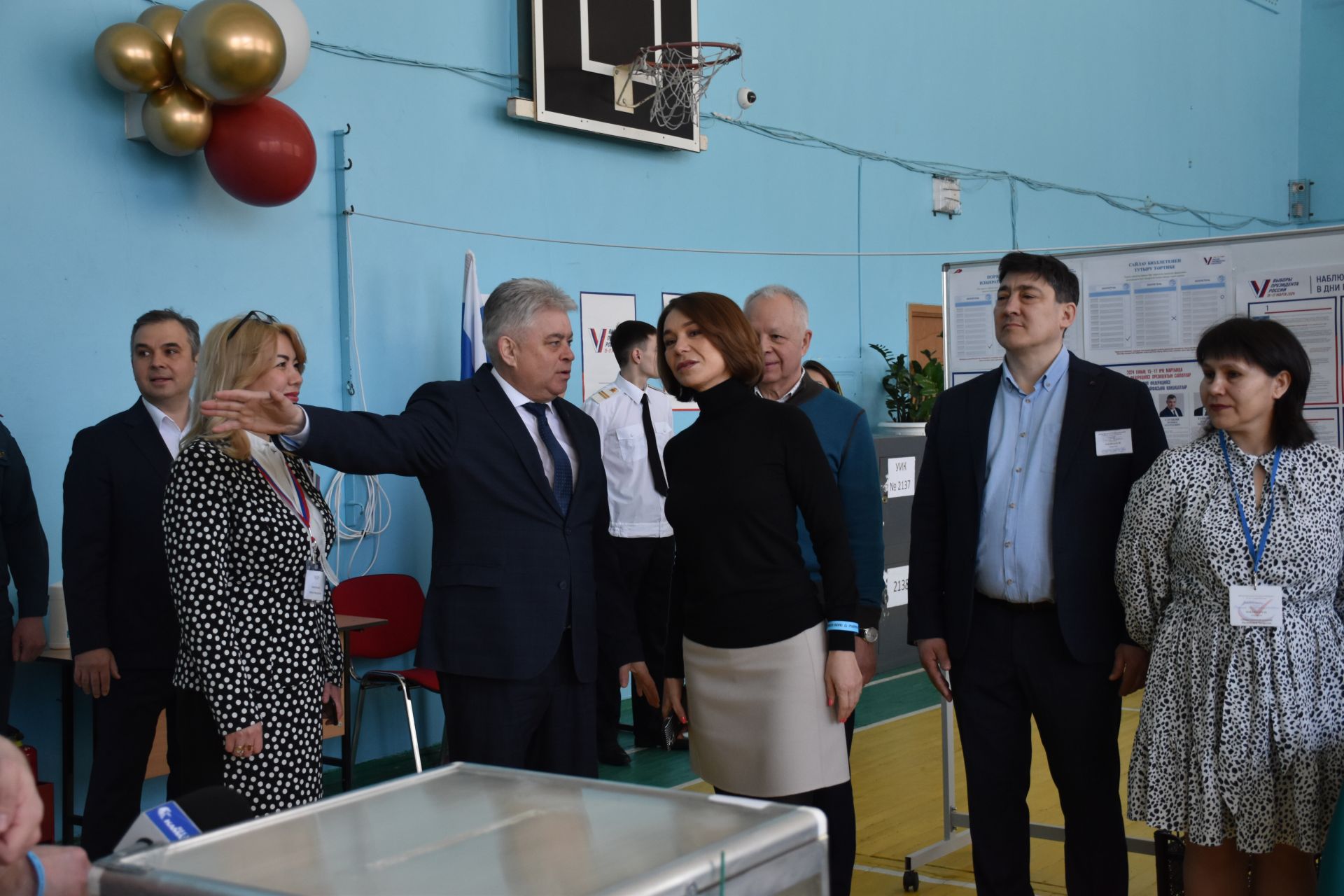 РФ Дәүләт Думасы депутаты Әлфия Когогина сайлау участокларын тикшерде