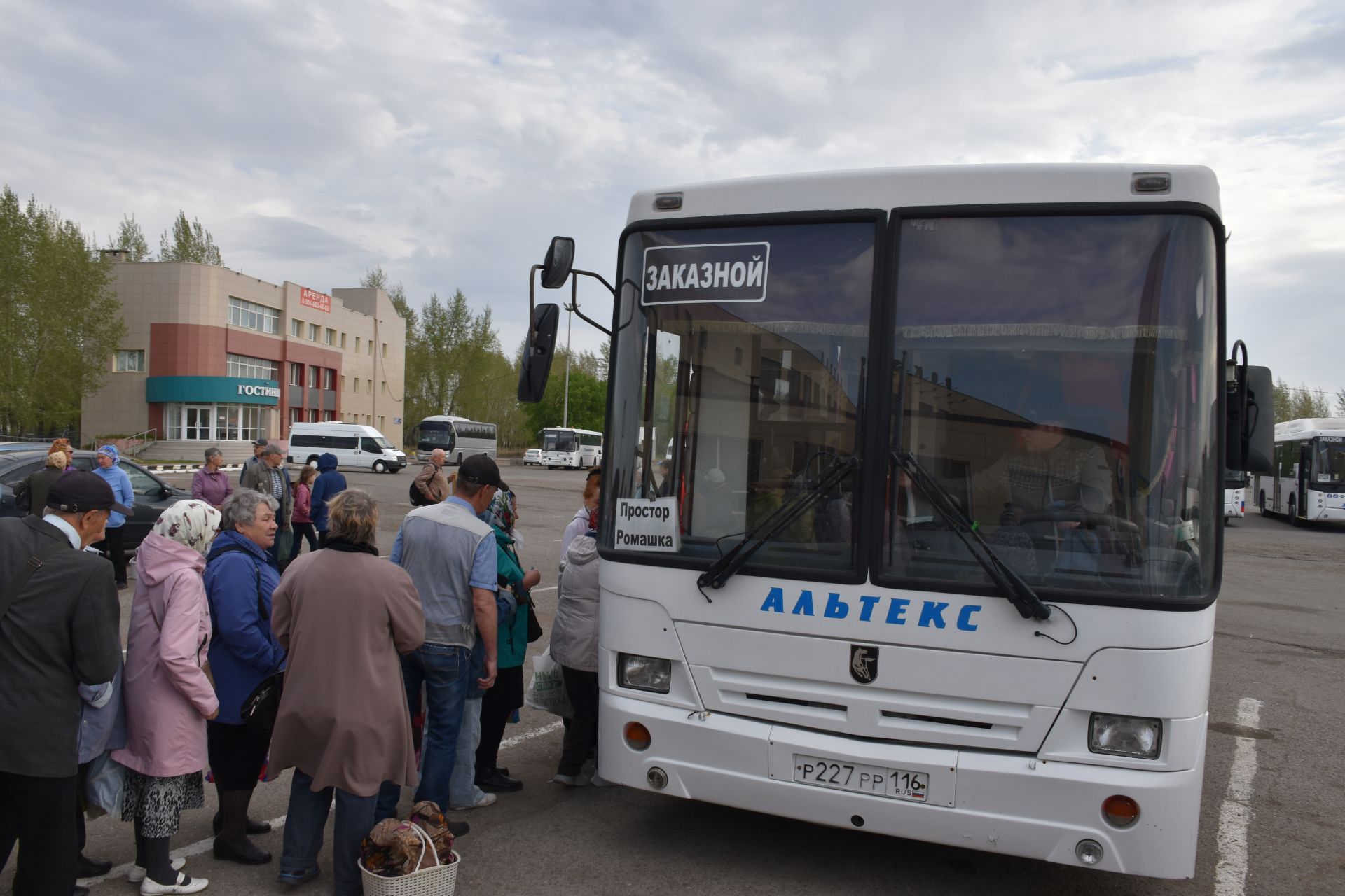 «Бакча сезоны башлансын әле - канәгатьсезлек артачак»