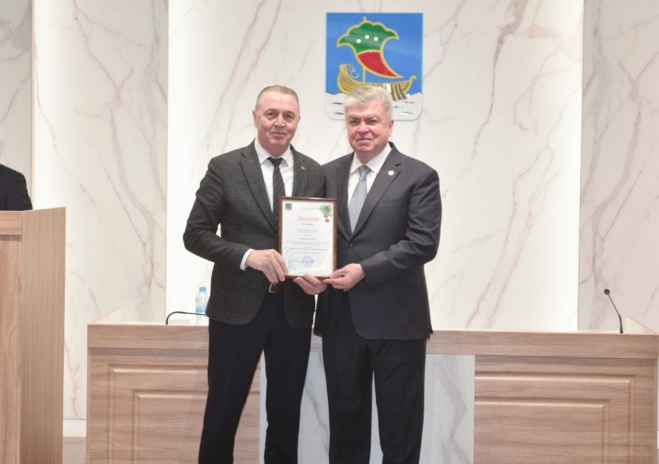 Чаллыда Яңа елга иң яхшы бизәүчеләр ачыкланды