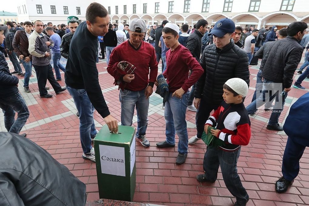 Фитыр, фидия сәдакаларын бирдегезме?