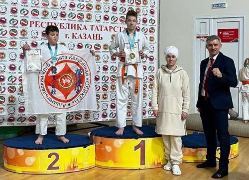 Беләктә – көч, йөрәктә – хис!