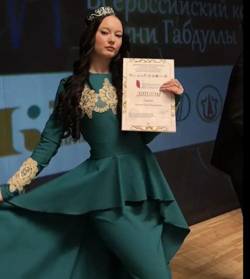 Лицей укучысы дәрәҗәле бәйгедә җиңде