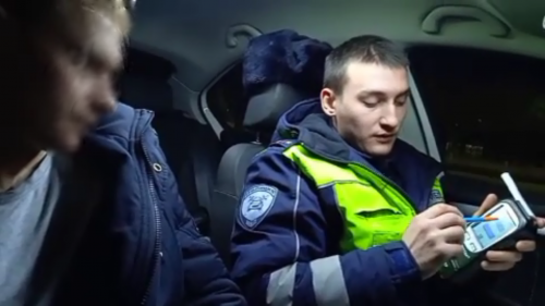 Чаллы халкы исерек машина йөртүчеләрне тотарга ярдәм итә