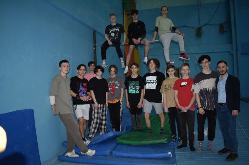 «Бу спорт белән шөгыльләнү өчен форма да, кыйбатлы аяк киемнәре дә кирәк түгел» - ФОТО, ВИДЕО