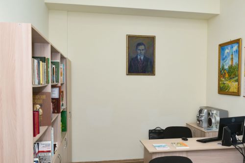 Шәһәр башлыгы Язучылар бүлегендә