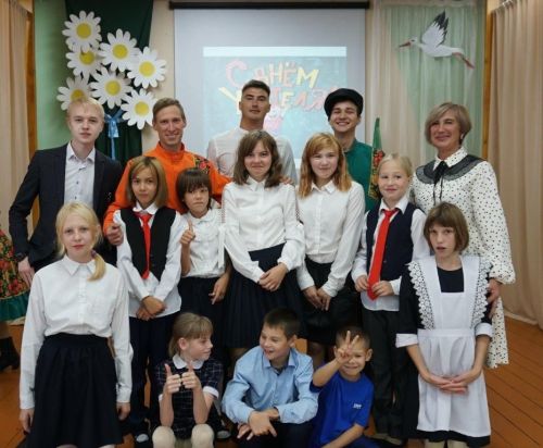 Салаватны балалар да, олылар да яратты