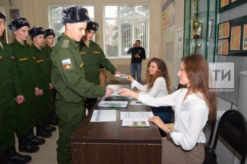 Армиягә алу яшен арттыру турында закон проекты тәкъдим ителде