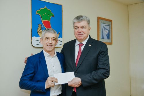 Көрәш буенча тренер Илгиз Шәмсевәлиевны күркәм юбилее белән тәбрик итәбез!