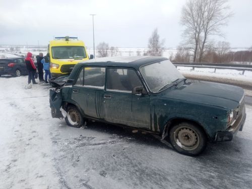 Пассажирлар каты имгәнүләр алды