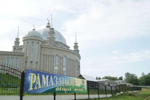 Апрельдә өч көн рәттән ял итәчәкбез