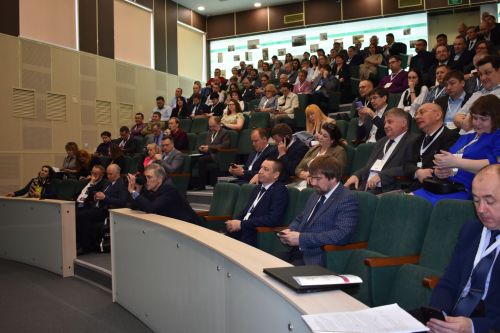 БСМПда Татарстанның элеккеге министры Марат Садыйковның улы Марсель Садыйковны бүләкләделәр (фотолар)