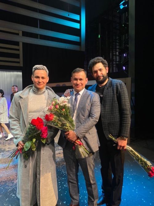 Чаллы театрында премьера: спектакльдә тетрәндергеч хәлләр - фотолар