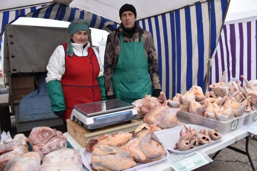 Ярминкәдә үз товарларын тәкъдим итүчеләр: «Бөтен продукциябезне сатып кайтып китәбез» - ФОТОЛАР