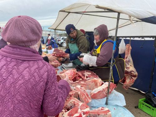 Ярминкәдә үз товарларын тәкъдим итүчеләр: «Бөтен продукциябезне сатып кайтып китәбез» - ФОТОЛАР