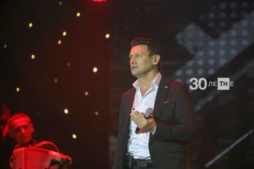 Җырчы Әнвәр Нургалиев Диана Сәфәрова үлемендә гаепле кешегә гадел җәза бирелүен тели