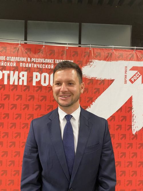 Руслан Нигъмәтулин сайлаулардагы иң көчле көндәшен  атады