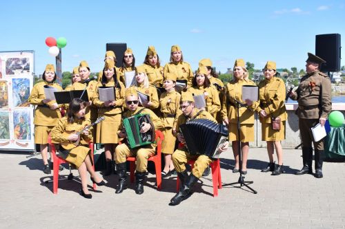 Чаллы халкын солдат боткасы белән сыйладылар - ФОТОРЕПОРТАЖ