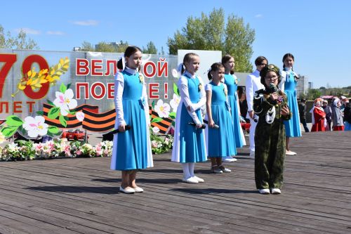 Чаллы халкын солдат боткасы белән сыйладылар - ФОТОРЕПОРТАЖ