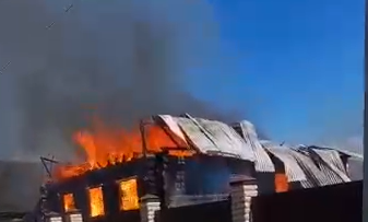 «Усадьба-2» бакчачылык ширкәтендә агач йорт янды