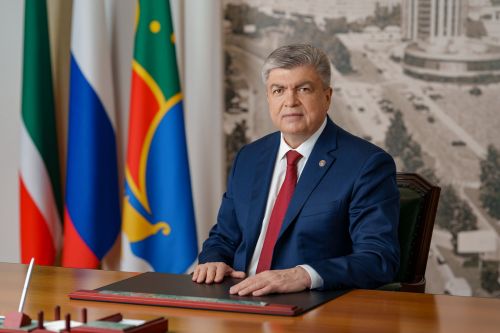 Чаллы мэры Наил Мәһдиев шәһәр халкын һәм калабыз кунакларын Сабан туе белән котлый