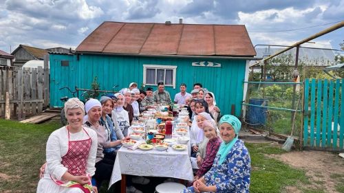 Урының җәннәттә булсын, талантлы артист