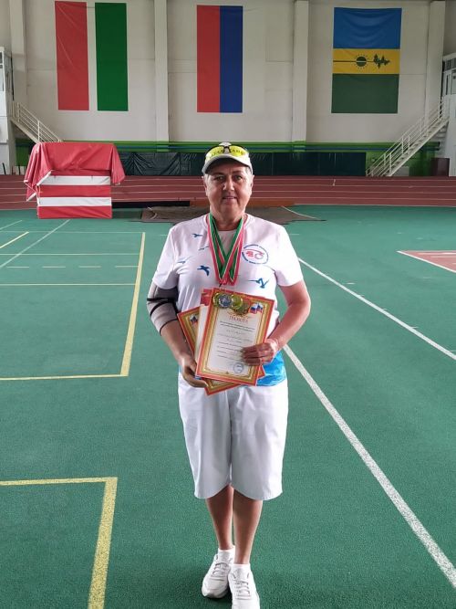 Автомобиль һәлакәтенә юлыгып бер кулын югалткан спортчы чемпионатта беренче урын яулады