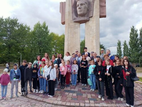 Берьюлы 11 шагыйрьне җәзалап үтергәннәр...