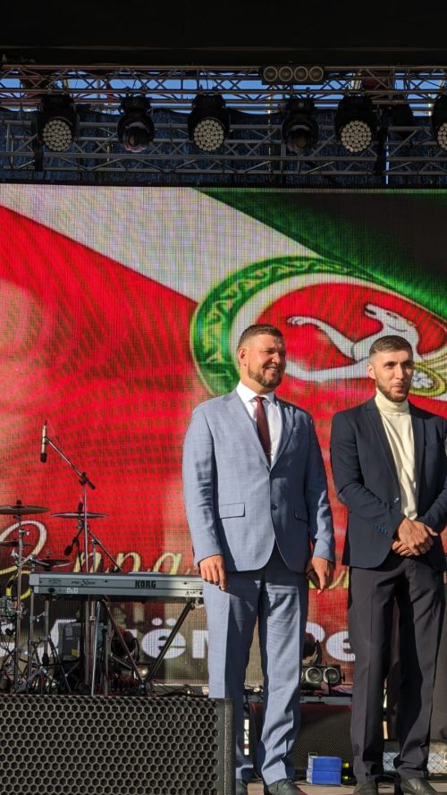 Чаллы эшмәкәре ТР Рәисе Рөстәм Миңнехановның Рәхмәт хаты белән бүләкләнде