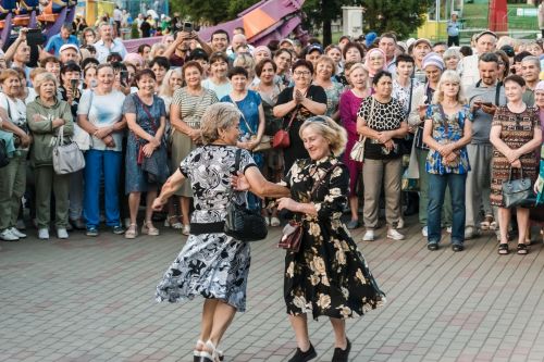50 елдан соң да очраштыра ул - «Пятачок»