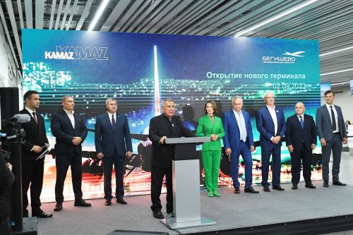 Бигеш аэропортында яңартылган терминал ачылды
