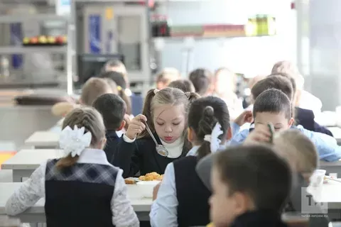 Ата-аналар мәктәп ризыгын татып карый алачак