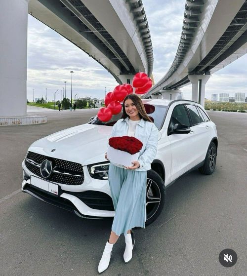 Татар эстрадасы җырчысына бик кыйммәтле бүләк ясаганнар