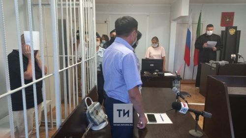 Чаллы медицина көллиятенең элеккеге директорына хөкем чыгардылар
