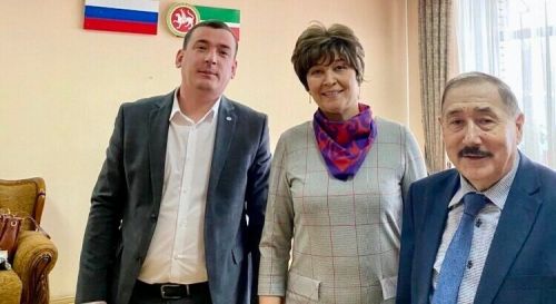Лицейга мәртәбәле кунаклар килде