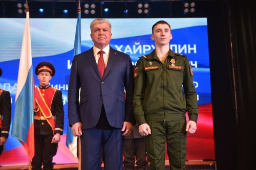 Чаллы халкы каһарман егетләрне басып алкышлады