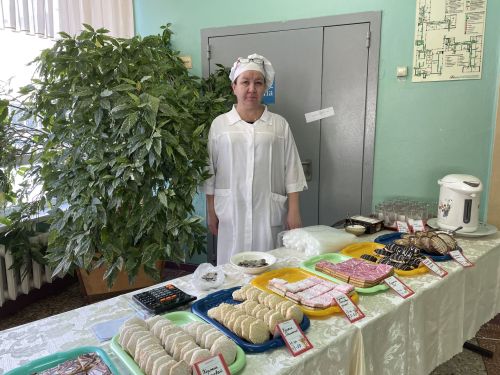 Пешекче Лидия Фәрдиева: «Сайлауларга килеп, тәм-томнардан да авыз итегез»