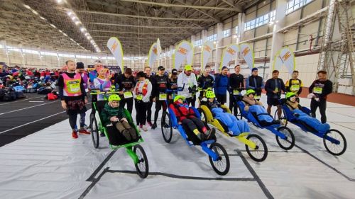 Чаллы шәфкать туташы инвалид коляскасы этеп 21 км марафон йөгерде