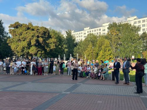 Үзәк район халкы Чаллының туган көнен бәйрәм итте