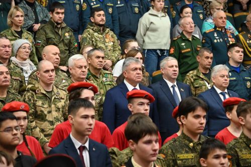 Чаллыда  махсу хәрби операция ветераннары Советына машина тапшырылды