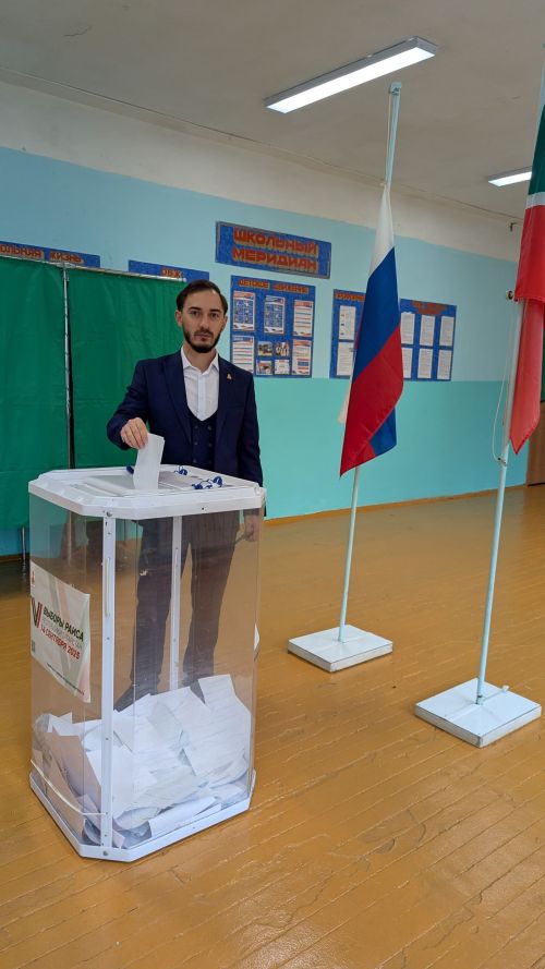 «Якты киләчәк өчен тавыш бирдем»