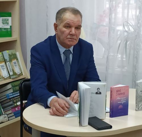 Айрат Суфиянов: «Җырларым өчен акча сорамыйм» - ВИДЕО, ФОТОЛАР