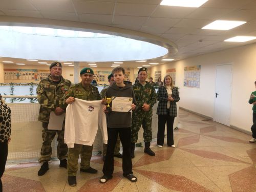 Айрат Нисафетдинов: «Солдатларга хат язучы бала да – Ватанны саклаучы!»