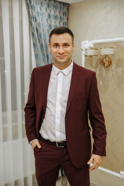 Илнур Гомәров сарык алган
