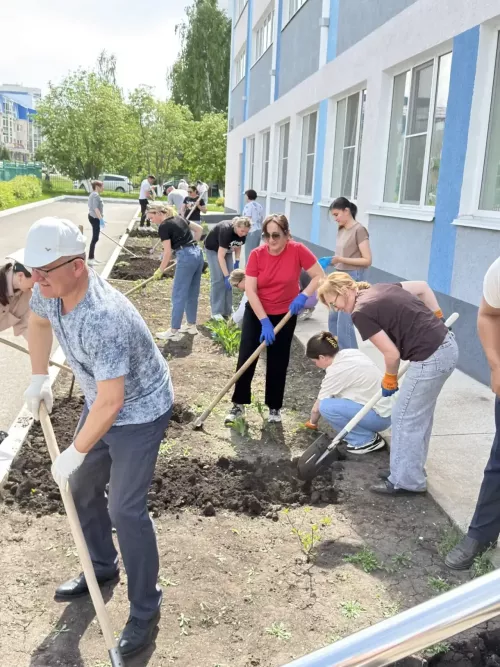 50 еллыкка- 50 роза. Фоторепортаж