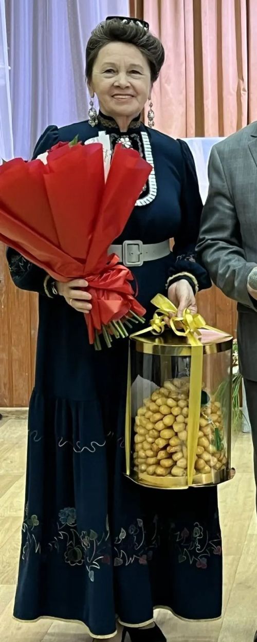 Кадрия Идрисова: «Безнең авылга кермә, кавыштырып эшче кешене бетердең!» – дип әйтәләр